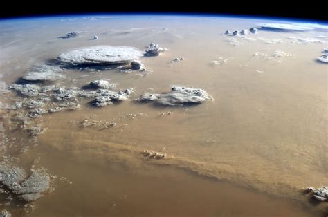 N­A­S­A­’­n­ı­n­ ­V­a­n­ ­G­ö­l­ü­ ­f­o­t­o­ğ­r­a­f­ı­ ­f­i­n­a­l­d­e­